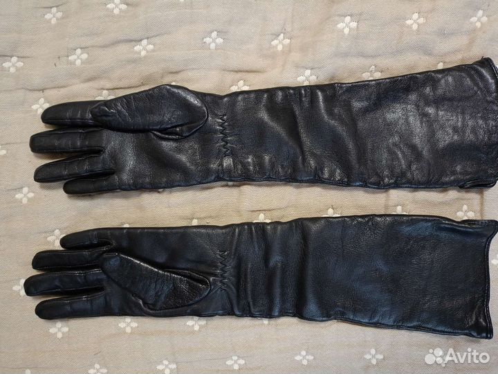 Перчатки женские кожаные новые