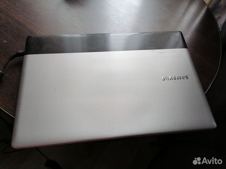 Ноутбук Samsung Intel core i5