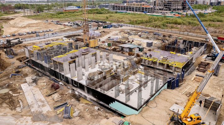 3-к. квартира, 87 м², 3/23 эт.