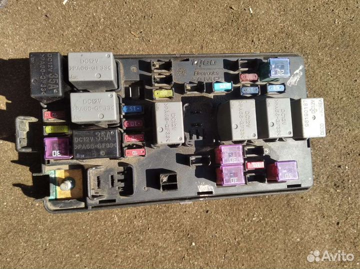 Блок предохранителей авео т250/200 1.4