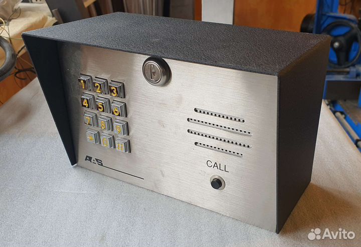 Кодонаборная панель с интеркомом AAS