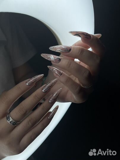 Маникюр с покрытием гель лак