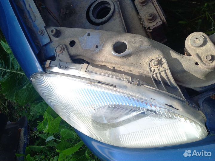 Фара Chevrolet Lanos Zaz Шанс