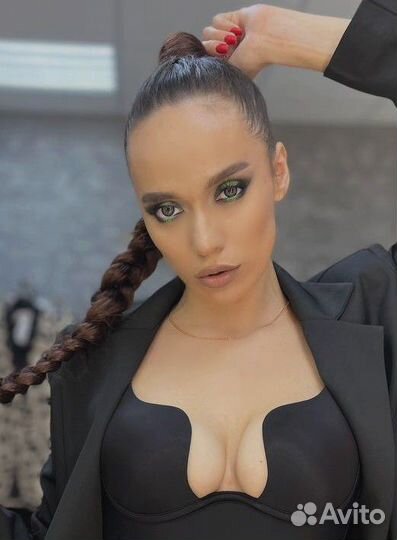 Модели на макияж и укладку