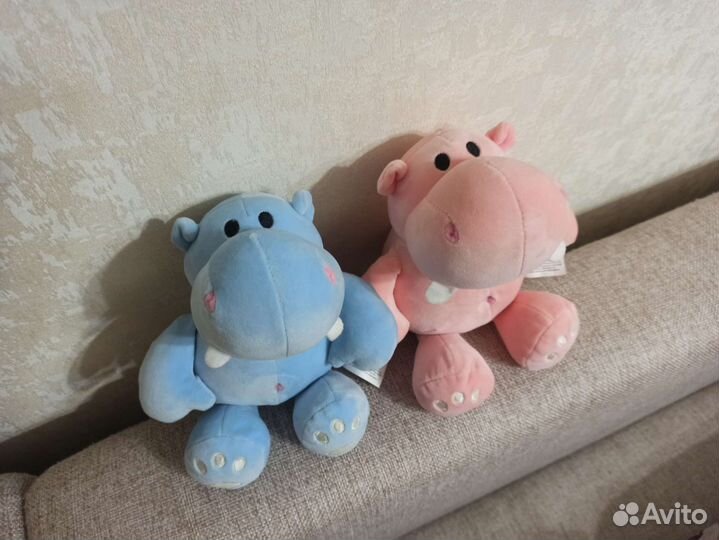 Мягкая игрушка бегемот