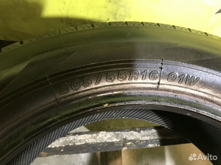 Yokohama BluEarth AE50 205/55 R16