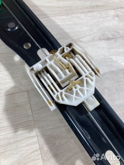 Стеклоподъемный механизм передний правый Bmw 1