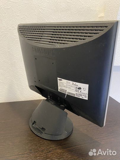 Samsung syncmaster 152v монитор 15 дюймов