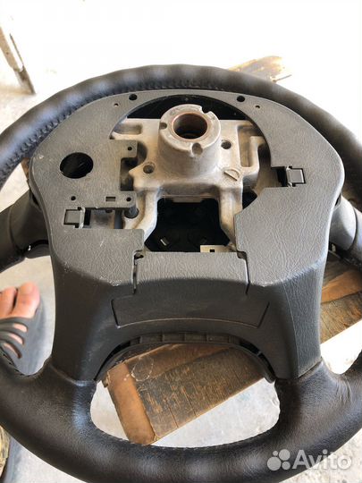 Руль митцубиси оутлендер