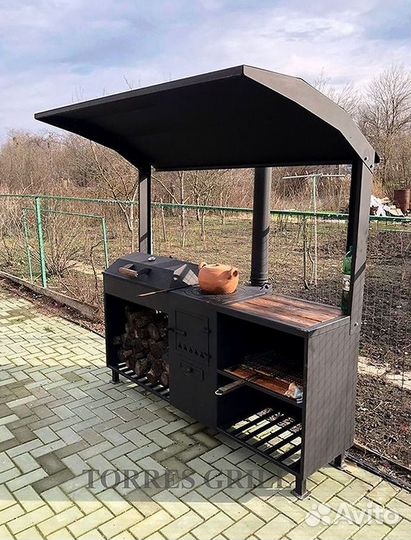 Мангал с коптильней
