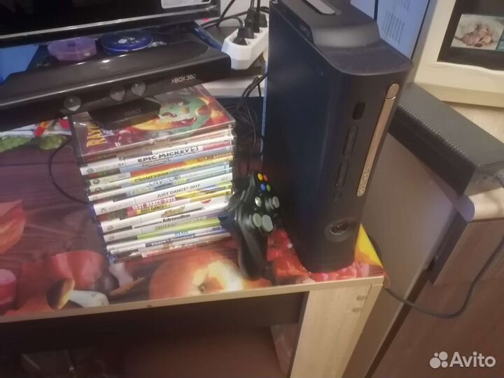 Xbox 360 elite120gb +кинект+игры +охлаждение