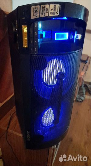 Музыкальный центр sony rdh-gtk 11 is 230 Bt