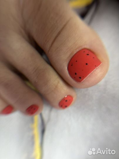 Маникюр, педикюр