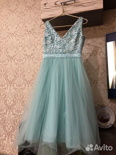 Вечернее платье