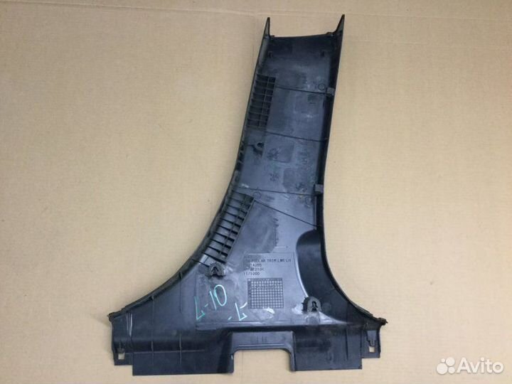 Обшивка средней стойки Mitsubishi Lancer CX После