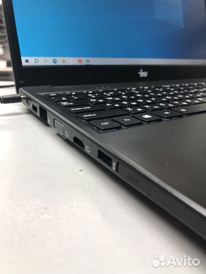 Ноутбук iRu калибр 15y i7