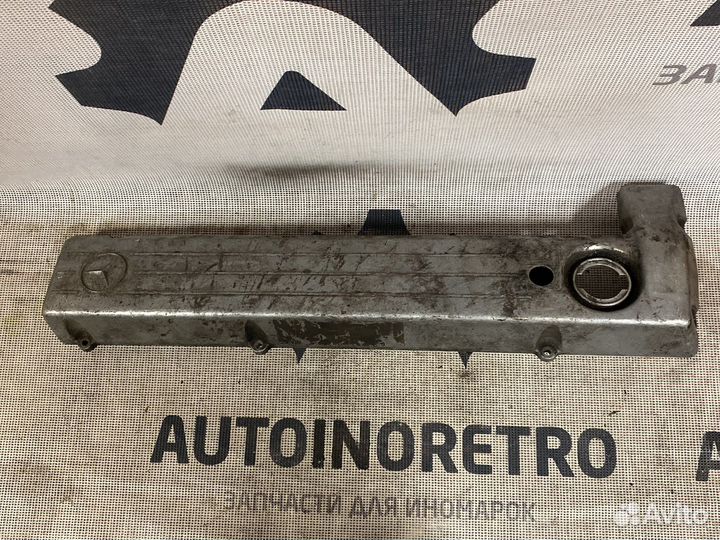 Клапанная крышка Mercedes W124 A6030160005