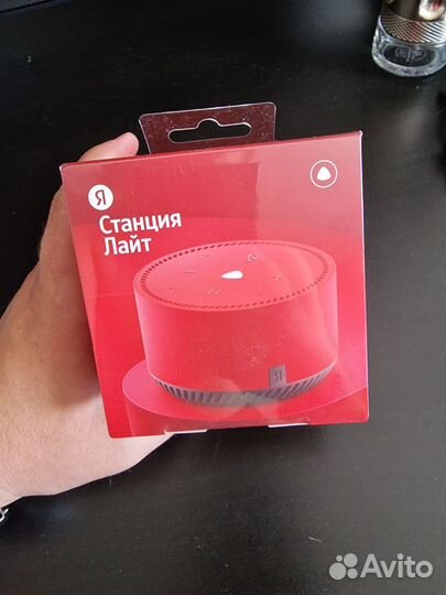 Яндекс станция lite красная
