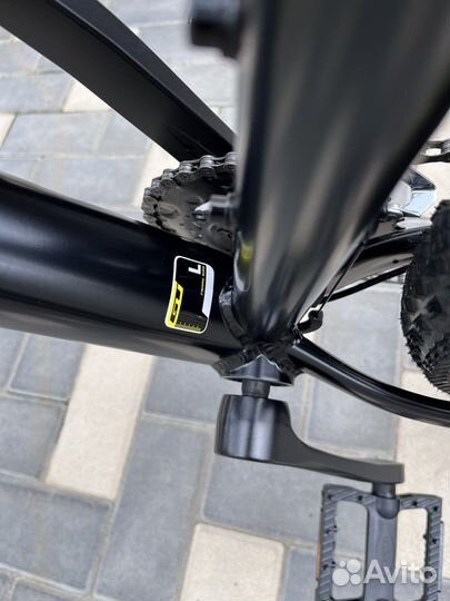 Велосипед GT avalanche sport