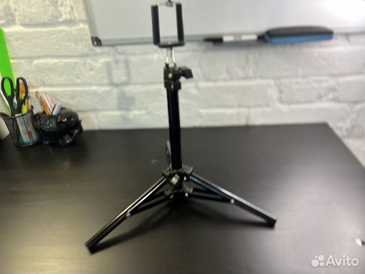 Стойка, штатив для камеры, фотоаппарата