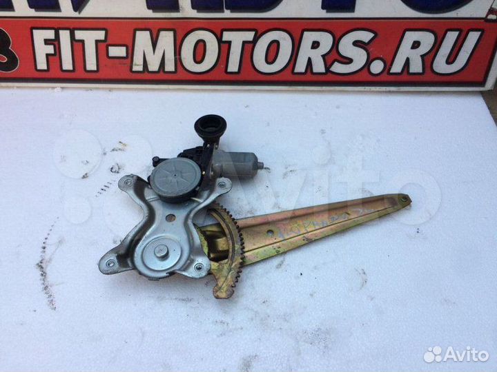 Стеклоподъемник задний левый Toyota Land Cruiser