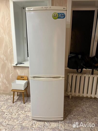 Холодильник б/у на запчасти
