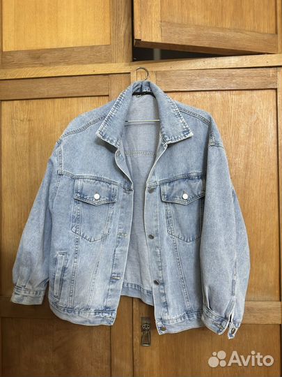 Джинсовая куртка оверсайз