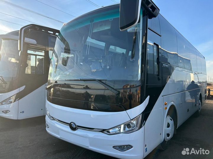 Туристический автобус Yutong ZK6947H (C9), 2024