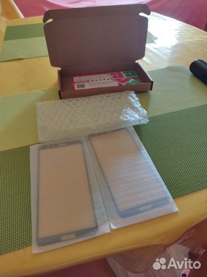 Защитное стекло на honor 9 lite