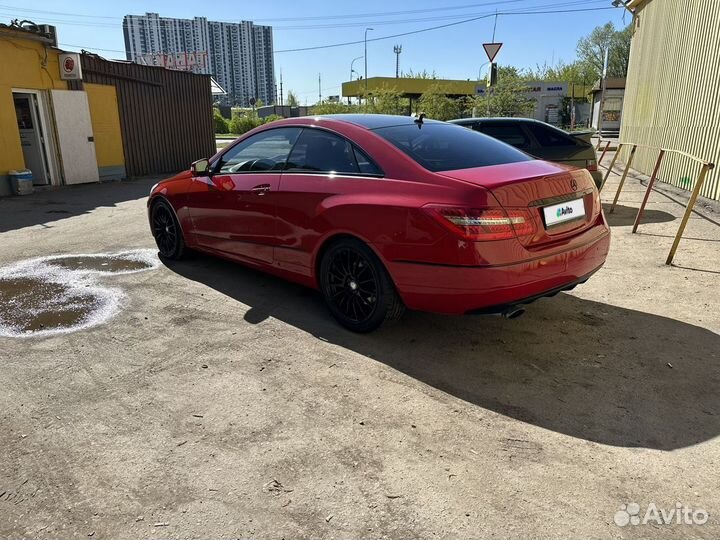 Mercedes-Benz E-класс 1.8 AT, 2010, 205 000 км