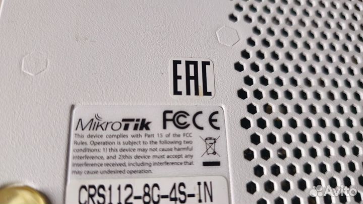 Mikrotik CRS112-8G-4S-IN