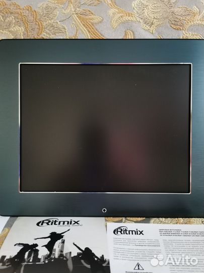 Цифровая фоторамка ritmix RDF-970D