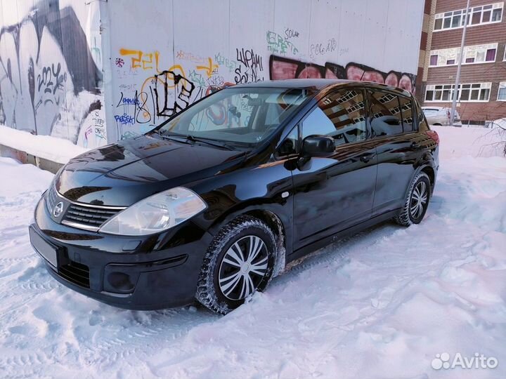 Nissan Tiida 1.6 AT, 2008, 240 000 км