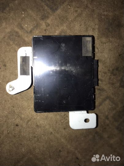 Блок управления рулевой колонки Kia Quoris