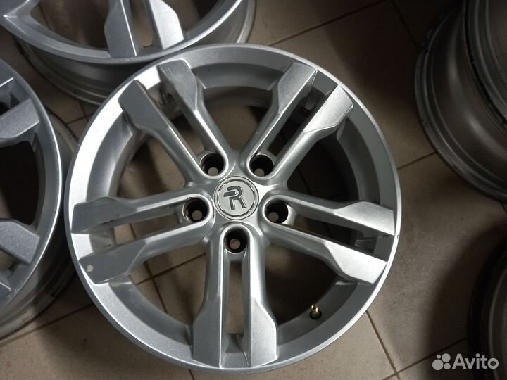 Литые диски R17 на Opel