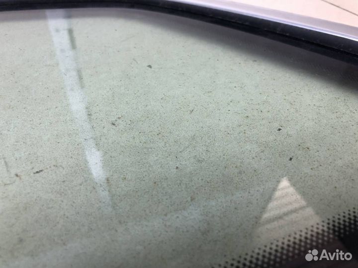 Стекло кузовное глухое левое Volkswagen Taos 2020