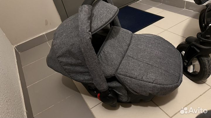 Коляска 3 в 1