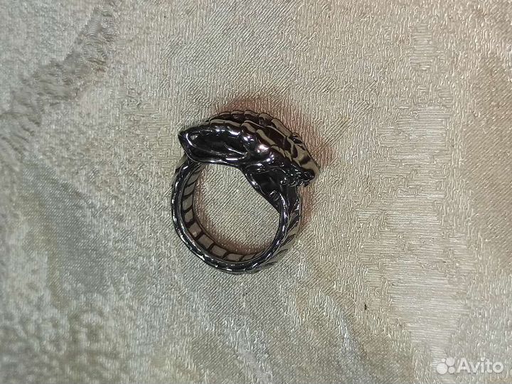 Кольцо-амулет 