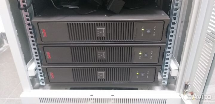 Ибп APC Smart-UPS SC 1000 Бесперебойник