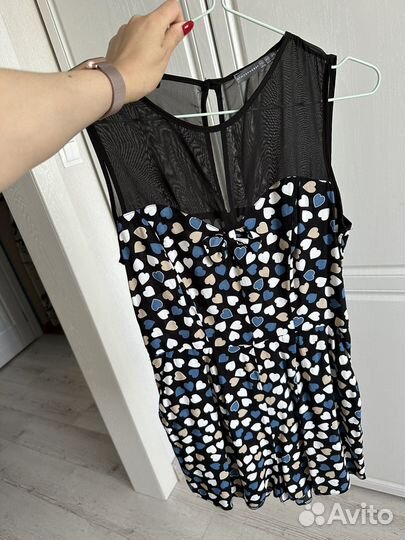 Женская одежда и обувь