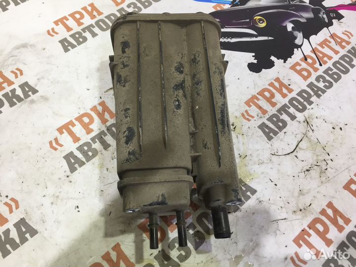 Хендай Элантра Абсорбер бака