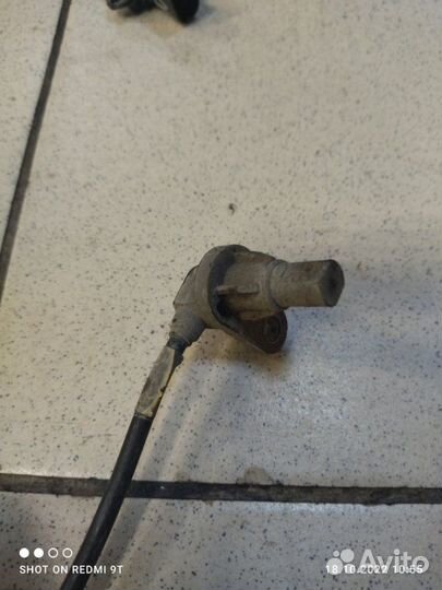 Датчик abs передний правый Kia Rio 2 G4EE 2011