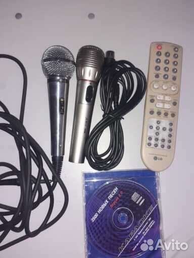 Караоке система с двумя микрофонами