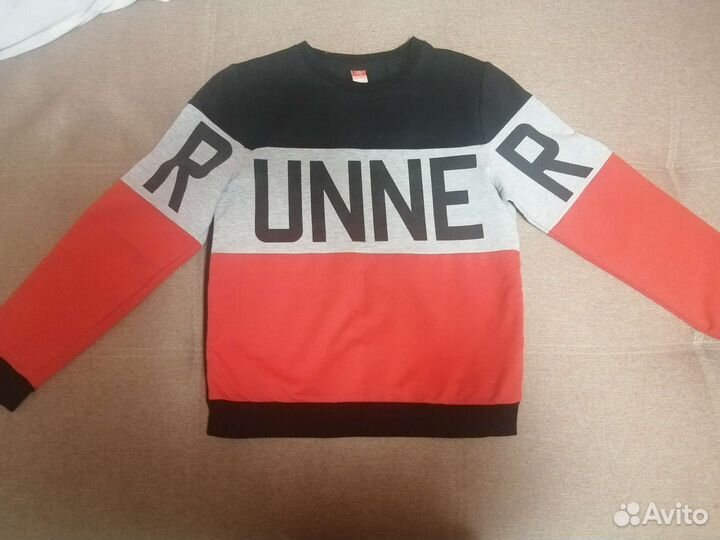 Костюм спортивный