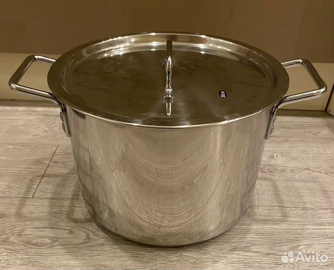 Кастрюля из нержавейки 15 л Россия