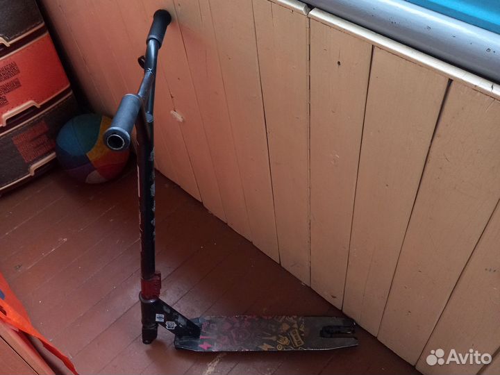 Трюковой самокат