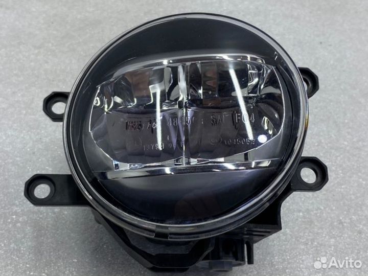 Птф передний правый Toyota Camry V70/V75 2018-2023