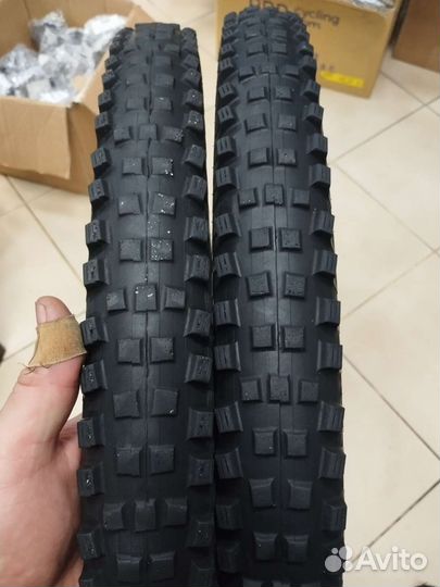 Покрышки 27.5 x 2.35 schwalbe magic Mary