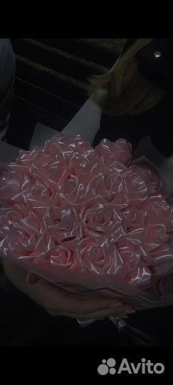 Букеты из атласных лент