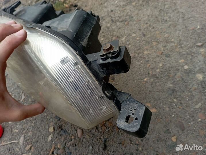 Продам фары Honda Torneo